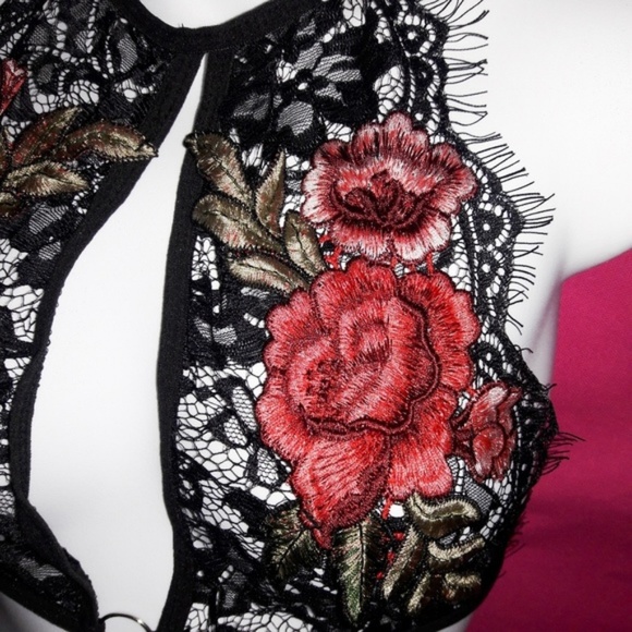 Black Eyelash Lace Embroidered Rose patch Bralette - Picture 5 of 7